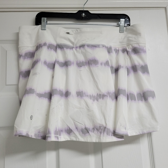 Lululemon Pace Rival MR Skirt Mid -Rise size 14. - Picture 5 of 10